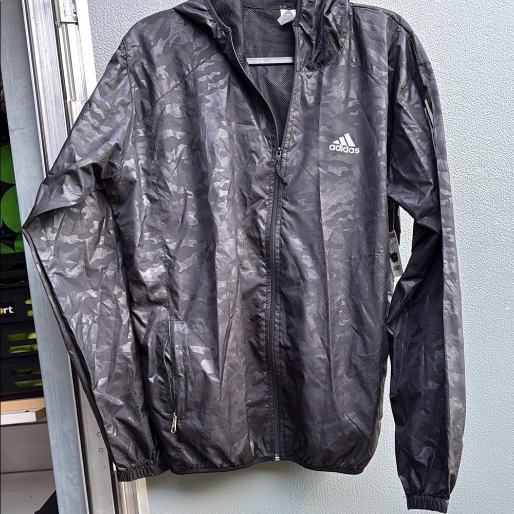 Adidas Black windbreaker Jacket Lightweight Water-Resistant